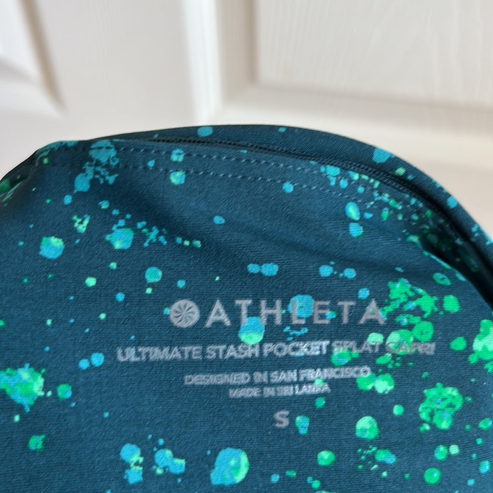 Athleta Ultimate Stash Pocket Splat Capri / SZ S - Picture 8 of 8